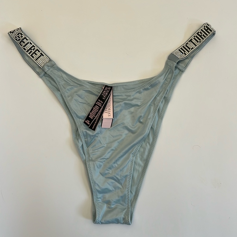 Victoria’s Secret Very Sexy Brazilian panty. Blue Size Large. New with tags